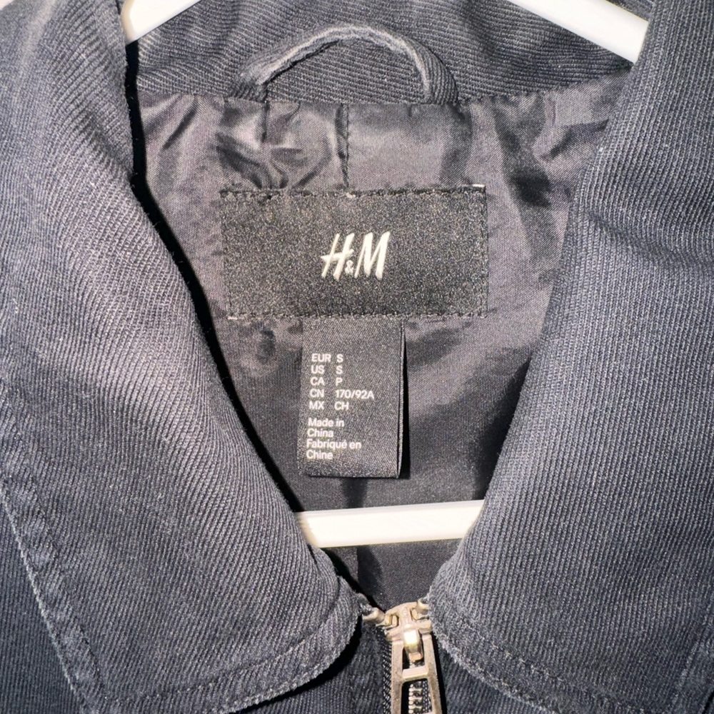 Black denim jacket - Picture 2 of 3
